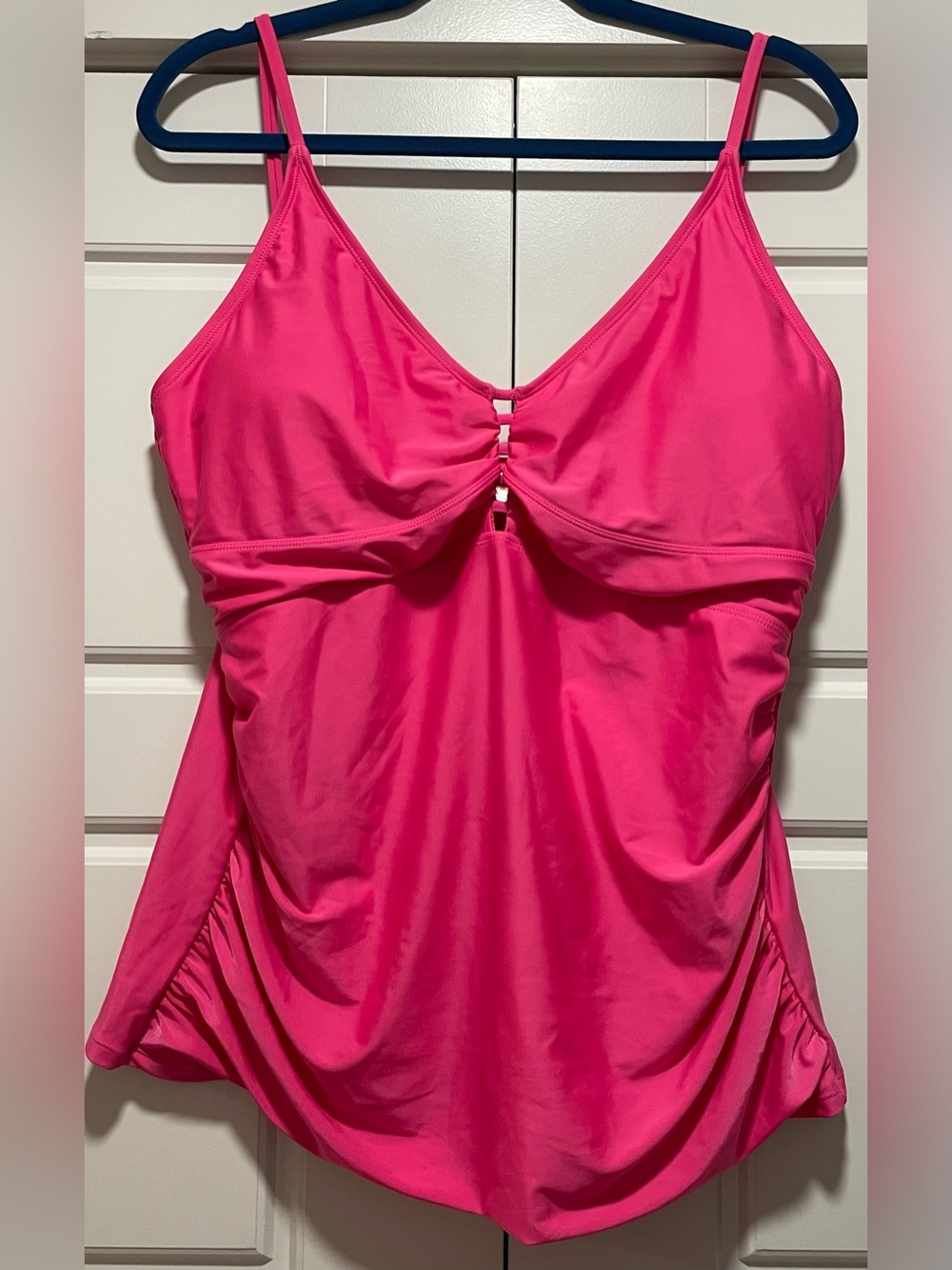 NWT RELLECIGA Hot Pink Ruched Tankini Top
